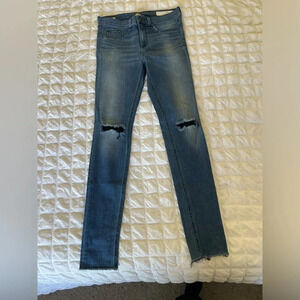 Rag & bone skinny hole in knees denim
